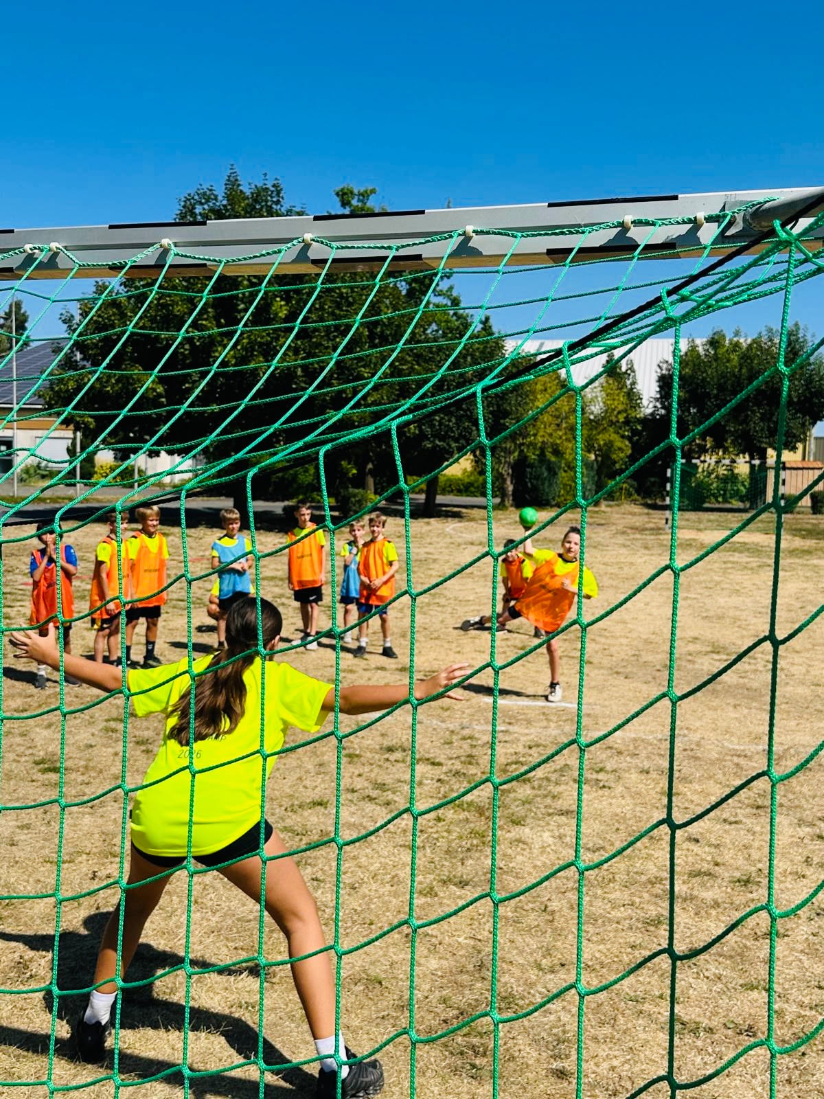 Piranhas Sommercamp 2026 | 70 Kinder, zwei Hallen und ganz viel Teamgeist