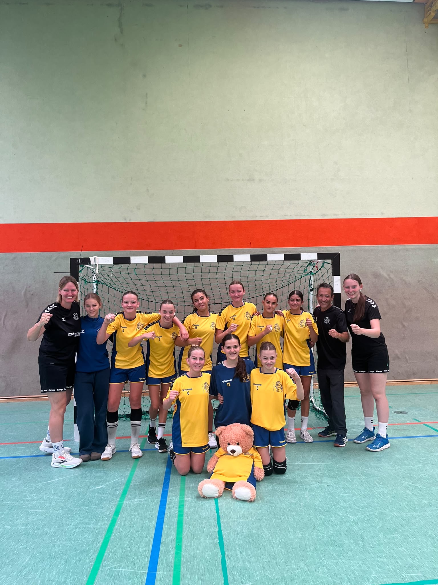 wC (BL) | Geschlossen aufgetreten, verdient gewonnen! ✊